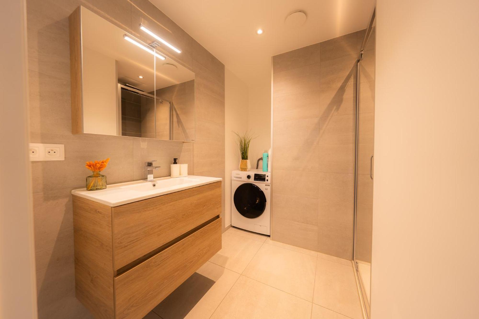 Appartement Cosy Pres De Tout ! Mons Exterior foto